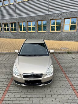 HUNDAI ACCENT Rv-2010 1.4 benzín 71 kw - 6