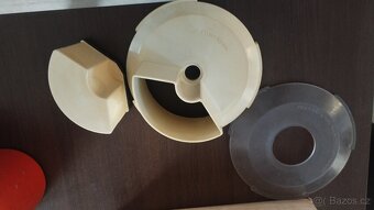 Kuchyňský robot ETA 0100 dva kusy plus příslušenství - 6