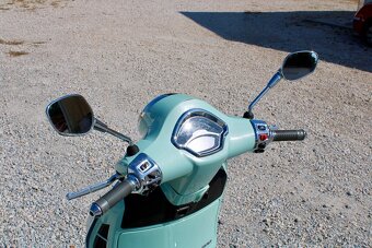 Vespa 300 GTS - 6