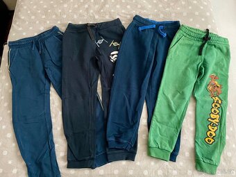 Balík Chlapeckého oblečení - velikost 122/128, sada 49 kusů - 6