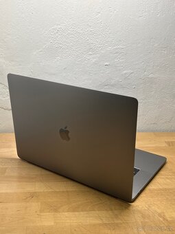 MacBook Pro 15” 2017/16GB RAM/Intel i7/512GB SSD/ Záruka - 6