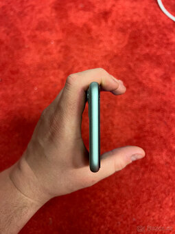 Prodám iPhone 11 256GB mátová - 6