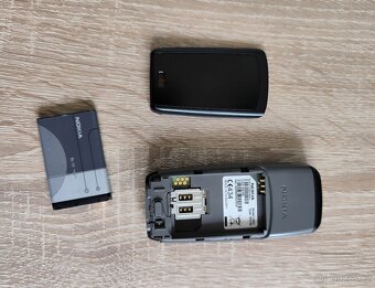 TLAČÍTKOVÝ MOBILNÍ TELEFON NOKIA 1600 (RH-64) - 6