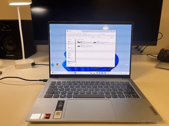 Lenovo IdeaPad Slim 5 14ABR8 – Cloud Grey (celokovový) - 6