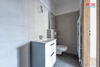 SLEVA Prodej bytu 5+kk, 179 m², Cheb, ul. Břehnická - 6