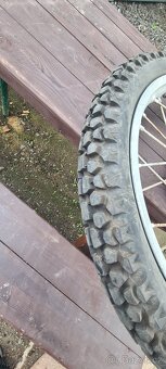 Přední kolo soutěžní ČZ ENDURO + barum s22 pásne na duby - 6