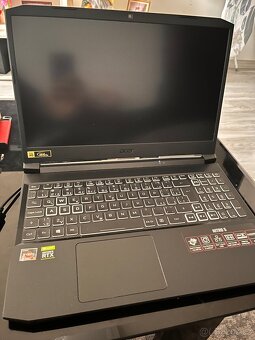 Herní notebook Acer Nitro 5 Shale Black - 6