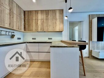 Moderní a vzdušný byt 3+kk s velkou zahrádkou Praha - Dolní - 6