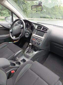 prodám pěkný citroen C4 r.v. 2017 - 6