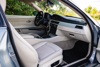 BMW 330d xDrive 3,0 TDI 170kW / SUPER STAV / - 6