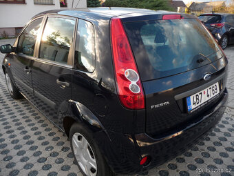Ford Fiesta 1.3i najeto 28 000km 1.majitel koupeno v čr - 6