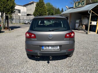 Volkswagen Tiguan 2.0 TDI - 6