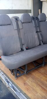 PRODÁM TROJSEDAČKU FORD TRANSIT S PÁSY PĚKNÁ - 6