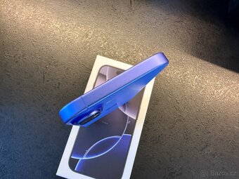Apple iPhone 16 - 6