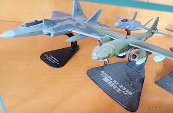 modely bojové techniky, letadel, vrtulníků - 6