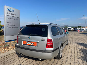 Škoda Octavia combi 1,8 T 20V RS - 6