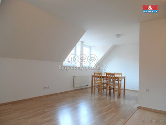 Pronájem bytu 1+kk, 35 m², Beroun, ul. Palackého - 6