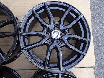 Alu disky černé na Škoda 17", 5x112, ET 52, šíře 7,5J - 6