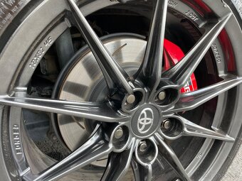 Yaris GR Sport - 6