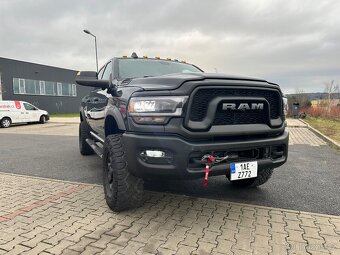 2019 RAM 2500 Powerwagon 6.4 V8 HEMI - 6
