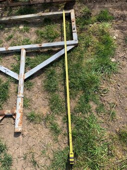 Prodám za malotraktor drtič hrud. - 6