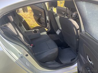 Prodám osobní automobil Renault FLUENCE - 6