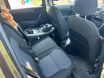 Škoda Yeti 2.0 TDI 81kw SERVIS - 6