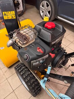 Sněžná fréza STIGA - 6