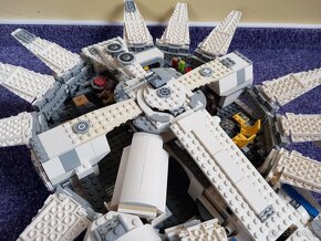 Lego Milenium Falcon - 6