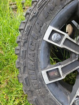 Prodám alu kola Dodge Ram 20" s pneu 33x12.5r20,gen.2,3,4 - 6