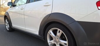 Seat Altea Freetrack 4. 2.0 TDI/103 kw/ pohon 4x4 - 6