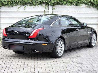 Jaguar XJ 3,0 250kW Kompr.AWD Premium Luxury DPH ČR 1.maj V6 - 6