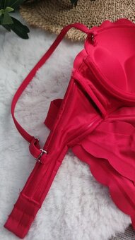 Červené extra push-up plavky H&M vel. S-M - 6