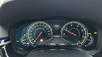 BMW 530 xDrive, 195kW,Plný servis BMW,r.v.2017 - 6