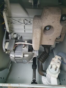 PRACKA WHIRLPOOL,HORNI PLNENI,6KG,JAKO NOVA,A+++ - 6