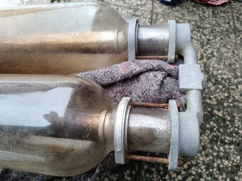 Stará manuální benzínová pumpa, nález, sklo ok - 6