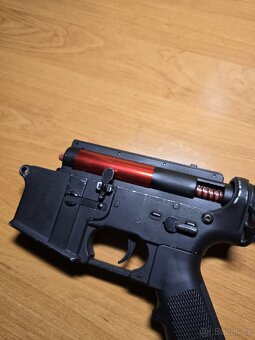Airsoftová zbraň M4A1 - 6