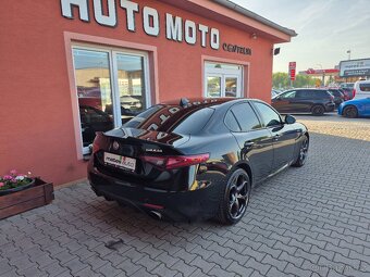 Alfa Romeo Giulia 2.0 Turbo Veloce - 6