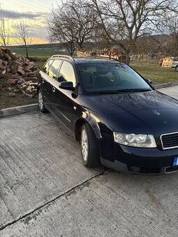 Audi a4 2.5 tdi - 6