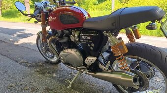 Triumph Thruxton R - 6