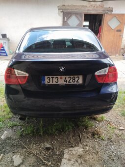 BMW E90 320D - 6