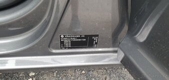 VW Touran 2.0 TDI 103kW DSG - 6
