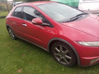 Honda Civic 8 g - 6