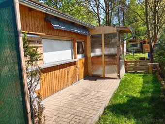 Prodej KARAVANU s Dřevěnou přístavbou . - 6