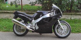 Yamaha FZR 1000 EXUP typ 3LE - 6