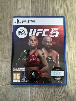 PlayStation 5 (verze s mechanikou) - 6