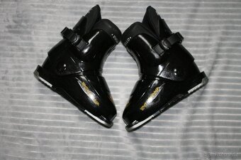 lyže head 90 cm , boty - 6