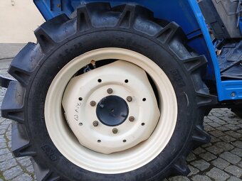 ISEKI  Landleader 215 - 6