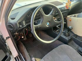 BMW E34 - 6