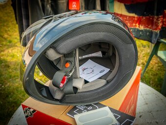 HELMA NA MOTORKU BELL - TOP - 6